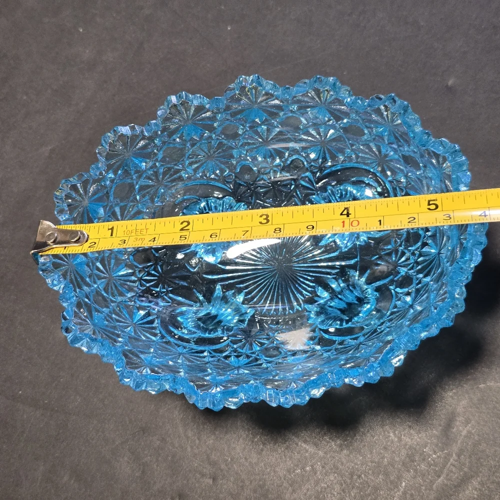 Vintage LG Wright Blue Daisy And Button Footed Trinket Candy 5.5
